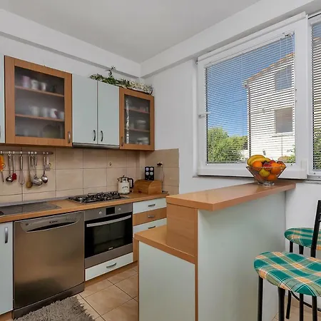 Rita Apartment *